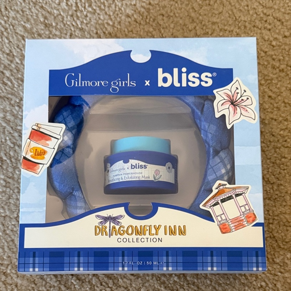 Bliss x Gilmore Girl Dragonfly Inn Resurfacing and Exfoliating Mask + Plaid Head